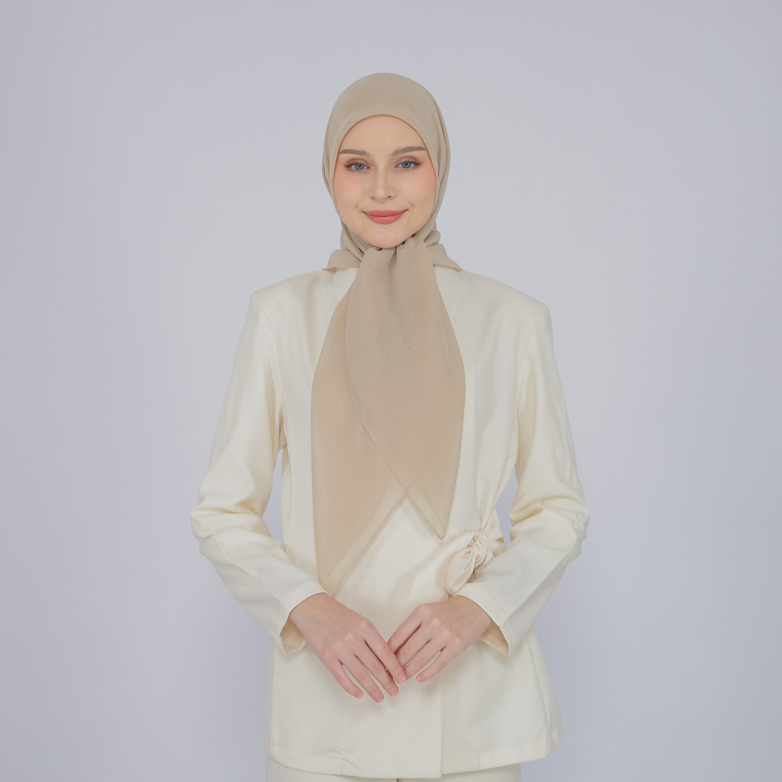 RASHAAD Haya Essential Hijab Segi Empat Paris Jepang — view 8