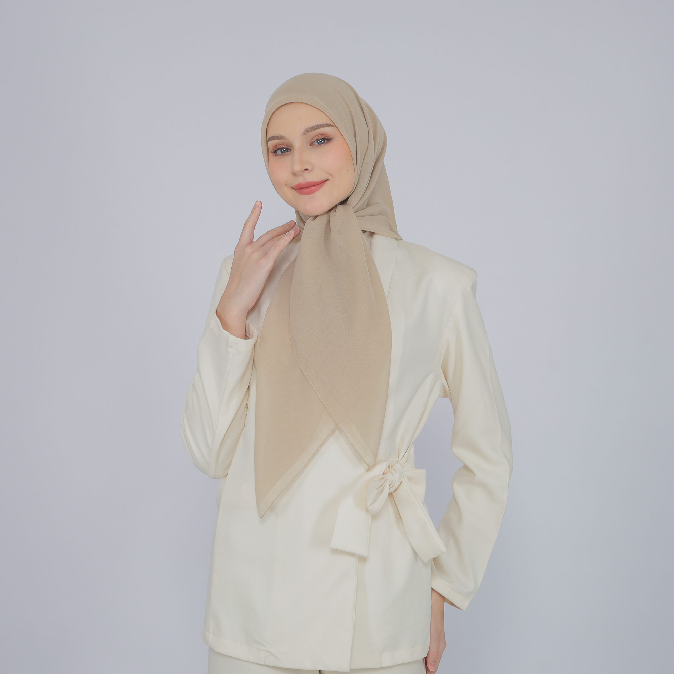 RASHAAD Haya Essential Hijab Segi Empat Paris Jepang — view 7